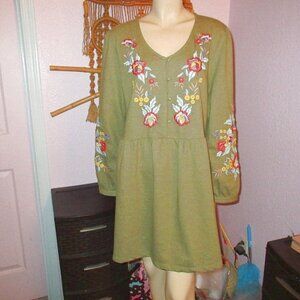 The Pyramid Collection Embroidered Babydoll Dress Size XL Pleated Peasant Boho